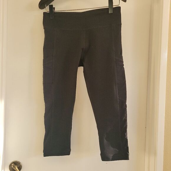 Fabletics black leggings with sheer side panels - Picture 1 of 6